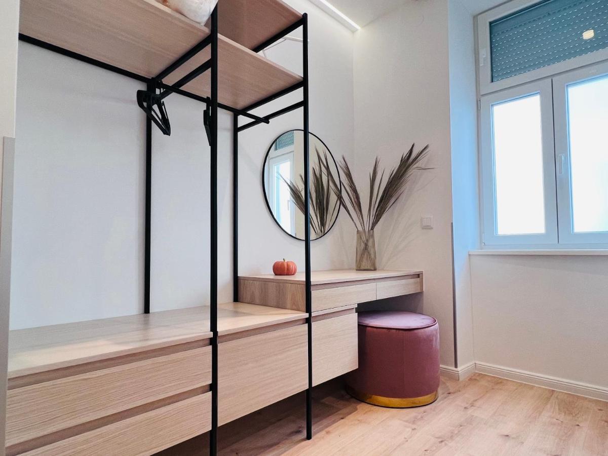 Zeus Design Apartment Schlosspark Schoenbrunn Vienna Esterno foto