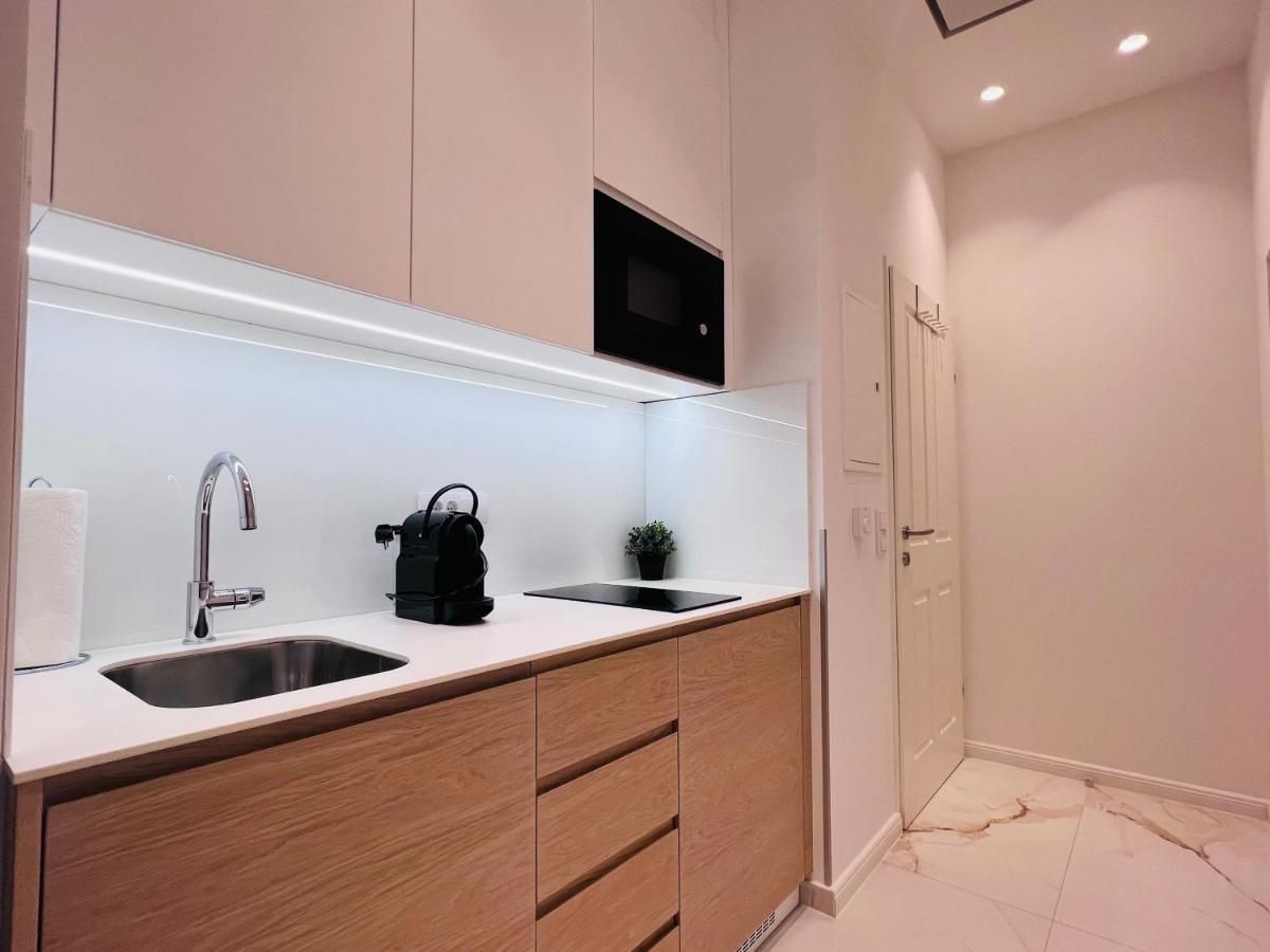 Zeus Design Apartment Schlosspark Schoenbrunn Vienna Esterno foto